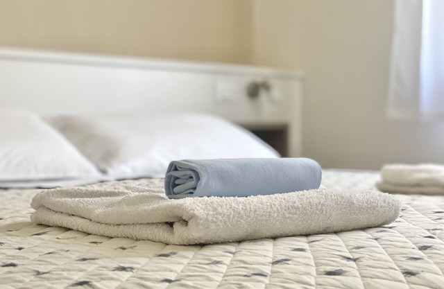 Bright two-room apartment JOLLY equipped with all comforts, with garden and terrace.