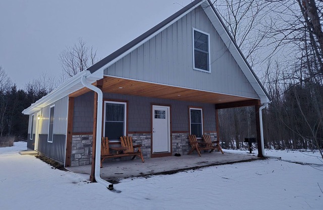 Brightstone Lake Cabin 5