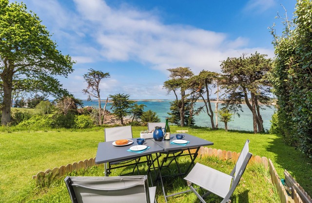 Brittany, Cote de Granit Rose, Chalet with sea view, feet in the water