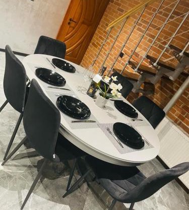 BRIVIBAS RESIDENCE - STONES, free PRIVAT parking, free WIFI, self check-in
