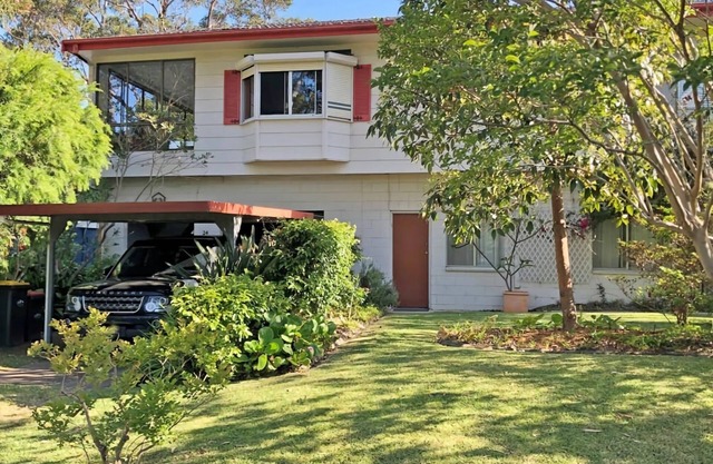 Broulee Pet Friendly Coastal Delight