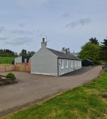 Bruxie Holiday Cottages - River Cottage