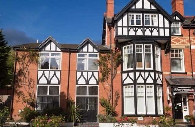 Bryn Woodlands House