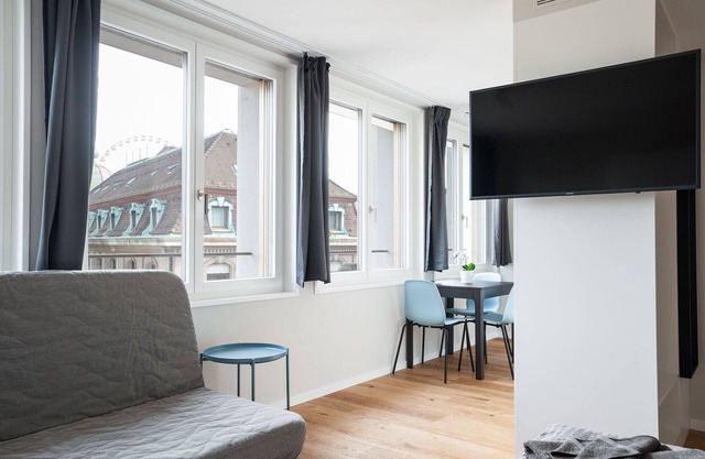 BS Picasso III - Marktplatz HITrental Apartment