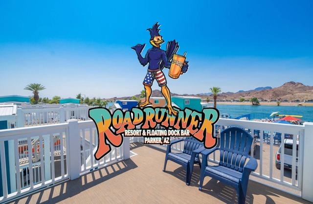 Bubbles and Brews, Premium Views at Roadrunner Resort
