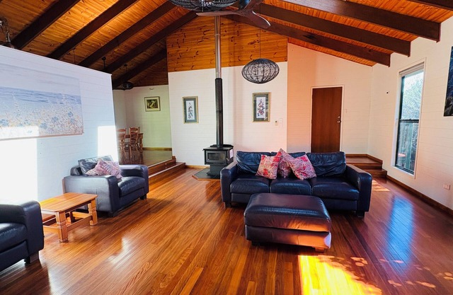 Buddina Beach Cabin