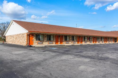 Budget Host Inn by Hotel O Portland near I-65