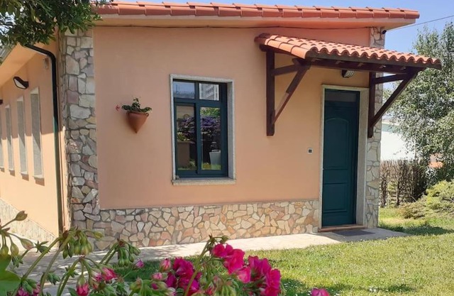 Bungalow y finca a 100m playa para 2 o + personas