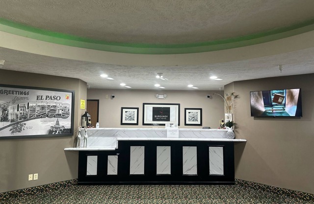 Burgundy Inn & Suites By OYO El Paso