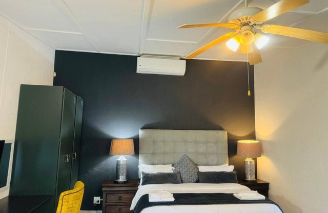 Busa House Self-Catering Guest House