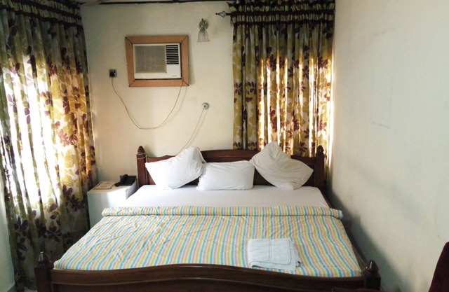 Bv.Standard Executive Suite