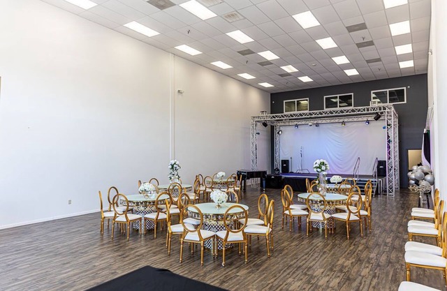 By Galleria Luxury Hall -Wedding, Shower,Conference Center