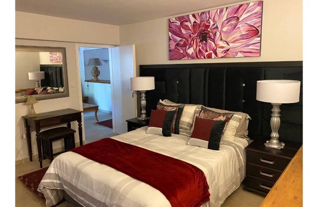 Byron House - Apartment 3