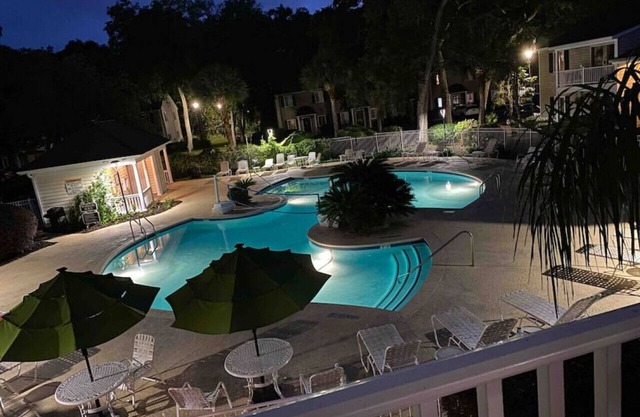 C2 Pet-friendly, 1 BR, 1 BA, sleeps 5