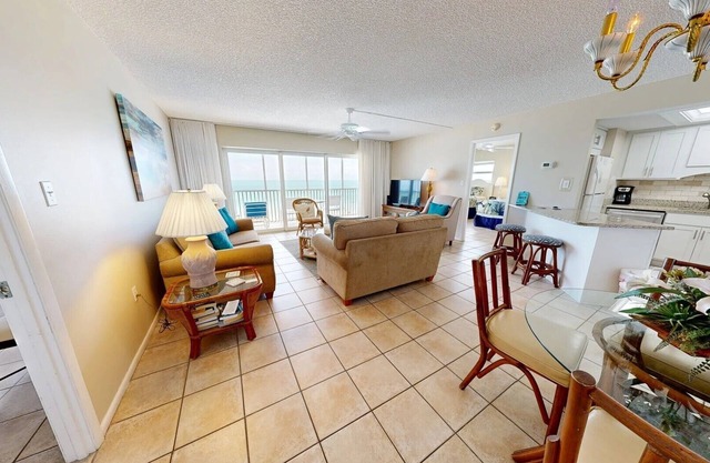 CA 501S Barbs Beach getaway siesta key FL