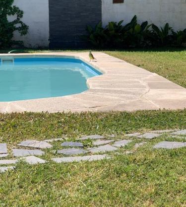 Cabaña con piscina
