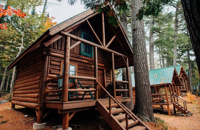 Cabin, Queen Bed, 1 Twin Bed and Shared Bathroom