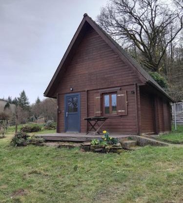 Cabine nestled in nature