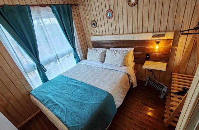Cabins with Tinaja option