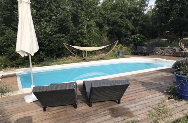 Callian, Studio 2 "Les Rosiers" in the countryside.