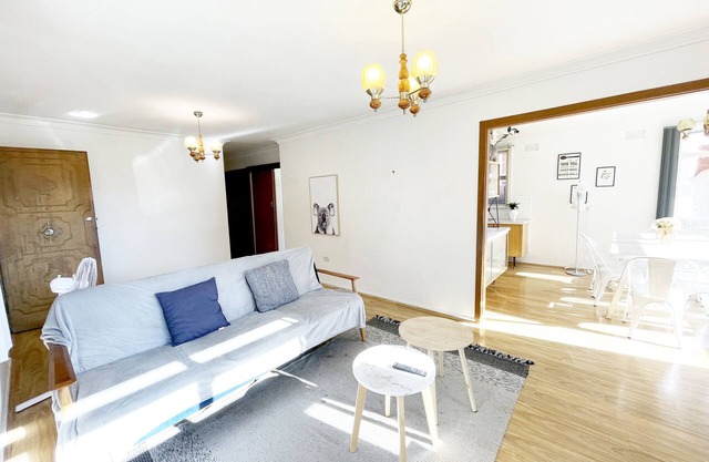 Campbelltown | Holiday Home 3 BED + Free Parking | Long Term Welcome