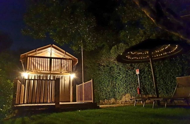 Camping 2 étoiles - Piscine - efbcga