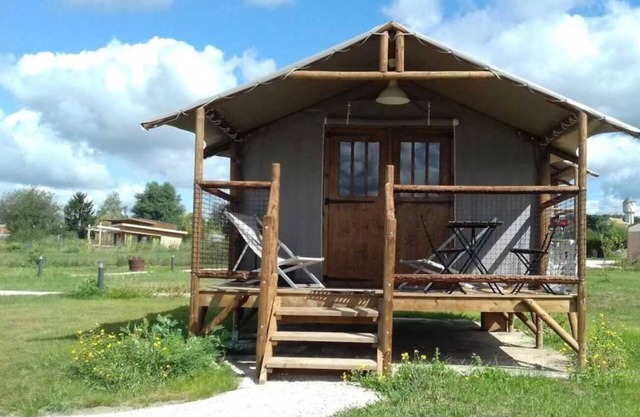Camping 3 étoiles - Piscine - ccbbdif