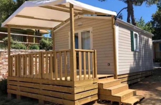 Camping 3 étoiles - Piscine - eehfhh