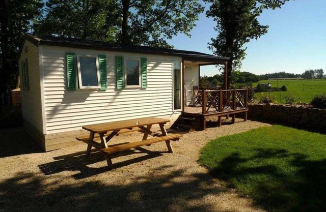 Camping 3 étoiles - cca0dhd