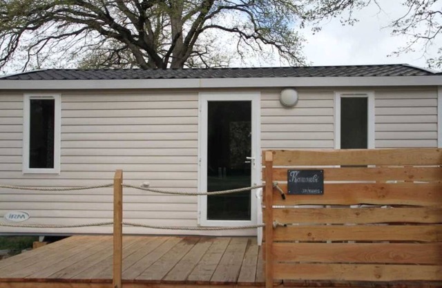 Camping 3 étoiles - Piscine - ccbbgcb