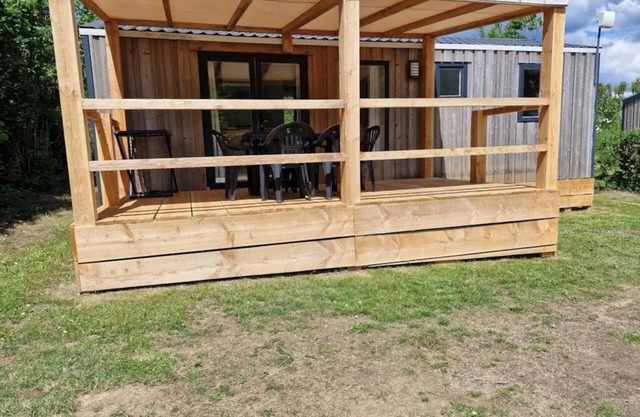Camping 4 étoiles - Piscine - ccbbhce