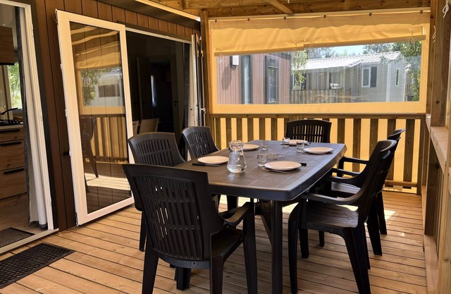 Camping Campilo * - Premium Cottage + Lake view 4 rooms 6 people Air-conditioned