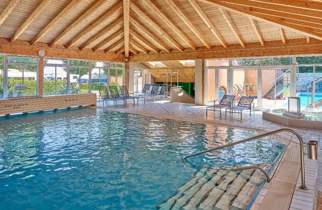 Camping suite /two-room bungalow with fireplace and terrace