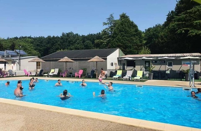Camping La Forêt * - Kenya Lodge Tents 2 Bedrooms 5 People