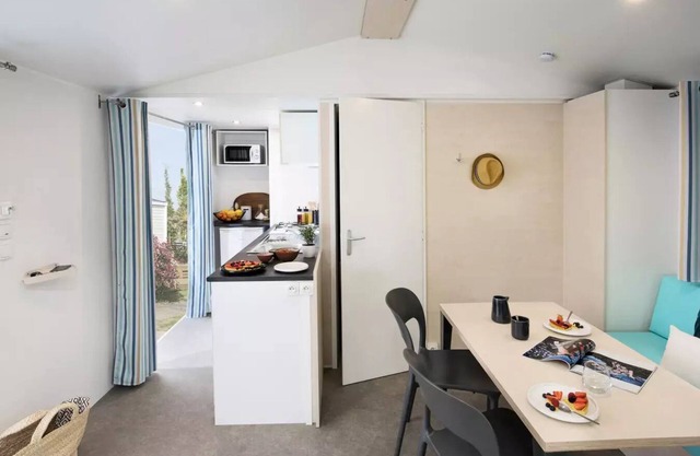 Camping Paradis le Vallespir* - Mobile home Cargolade 3 rooms 4 people Air-conditioned