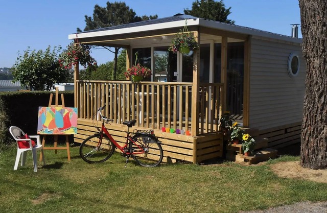 Campsite LE PANORAMIC * - MOBILE HOME PANORAMA 25 M2 with covered terrace 4 people