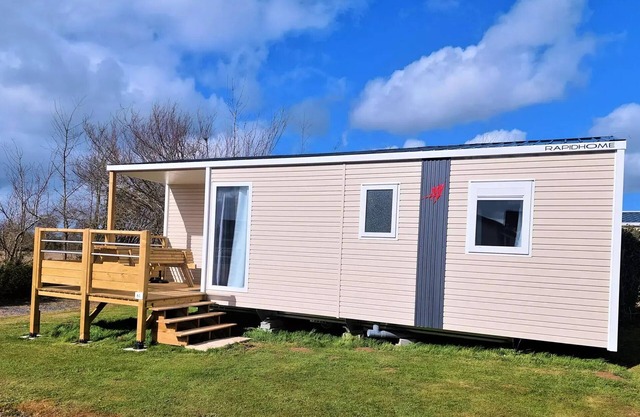 Campsite Le Clos de Balleroy * - Mobil Home Lodge 83 Comfort plus 3 bedrooms - 28 m2 + integrated terrace of 8 m 6 people