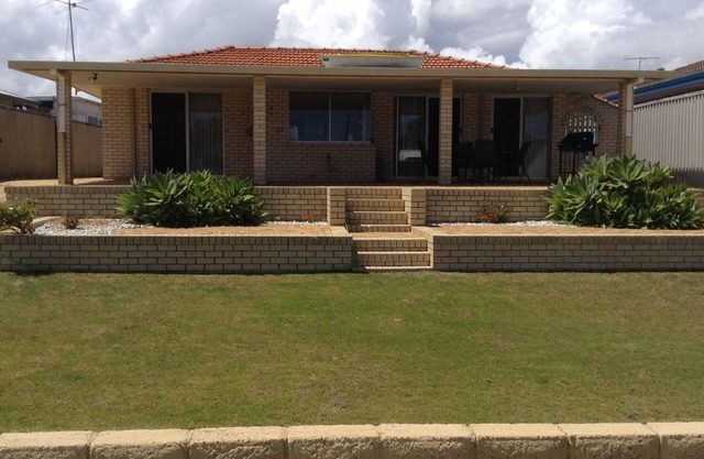 Canal Cottage/Holiday House