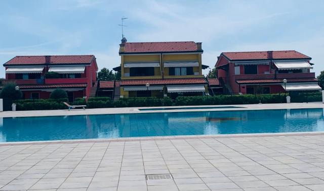 Caorle Villaggio & piscina