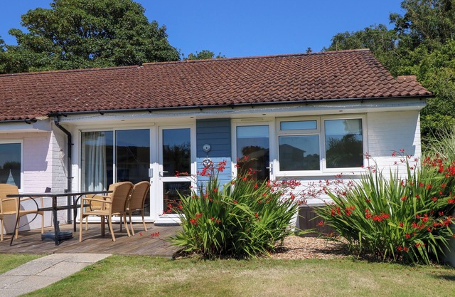 CAPE A1, family friendly, country holiday cottage in Yarmouth