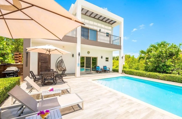 Caribbean Villa with Pool and Beach Access