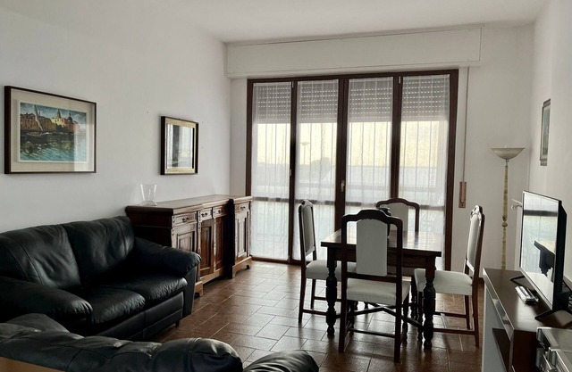 Carlina House