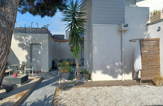 Carnon Plage: House with garden