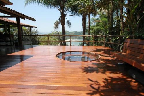 Casa 5 suítes - Vista para a Barra do Sahy