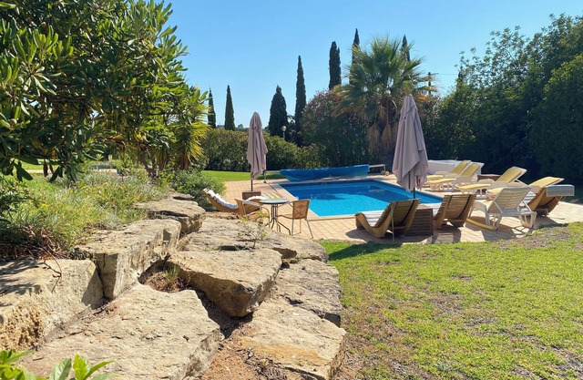 Casa Ben - family retreat with pool near Carvoeiro beach
