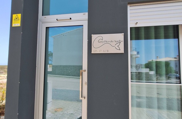 Casa Bico da Agulha, 3 bedrooms, 7 minutes from the beach