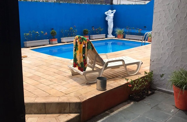 Casa C/piscina - 2 Quadras da Praia Guarujá - Enseada