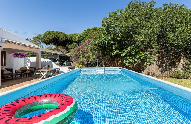 Casa Charlotte | Private Pool | Garden | BBQ | WI-FI | 5m drive to beach