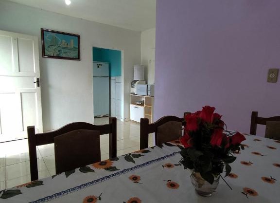 Casa Completa a menos de 200m da Praia
