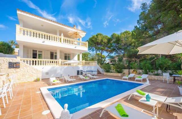 Casa Feliz - Five Bedroom Villa, Sleeps 6